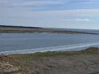 Eagles Perch!! Beautiful apt. In Kenai overlooking the mouth of the Kenai River