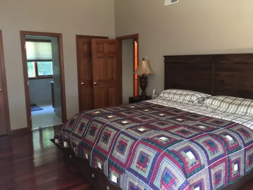 Lakefront Home,  Snowmobilers & Cross Country Skiiers Paradise! Hotels in Laconia