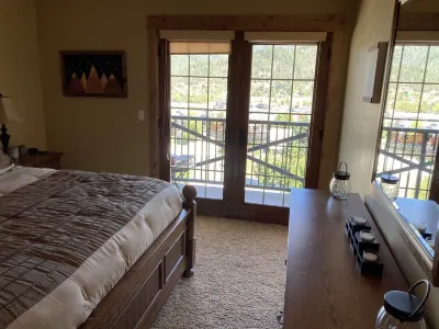 3rd floor condo retreat