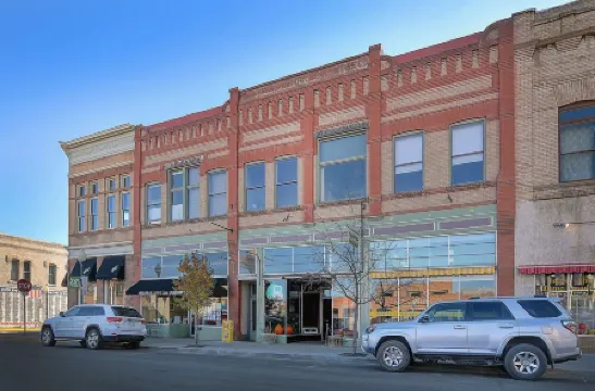 Historic comfy loft in the heart of Salida! View calendar