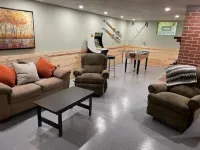 Laurel Highlands Getaway Chalet - Fire Pit, Game Room, Near Ski Resorts & Lake