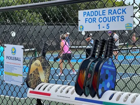 Private Neighborhood next to State Park with Secluded Beach 🏖 Booking 2025! Отели в г. Серфсайд Бич