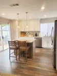 Spacious Poolside Oasis - Right Next to Beach and Legoland