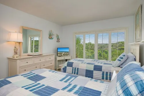 Beautiful corner Oceanfront Condo With Breathtaking Beach Views, Hotels in Fernandina Beach