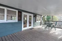 Black Mountain Retreat! Pool/HotTub/Games/FirePit