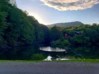 Cozy Studio Cabin In The Smokies. Close to Pigeon Forge + Wears Valley.