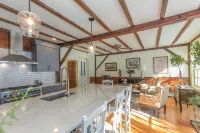 A Quintessential New England Historical Guesthouse Các khách sạn ở Groton