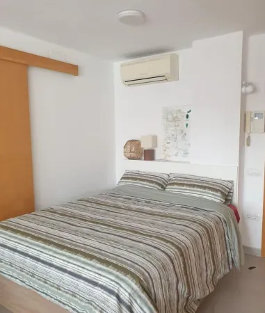 Loft Moderno en Terrassa, Ideal Parejas. Wifi. PK