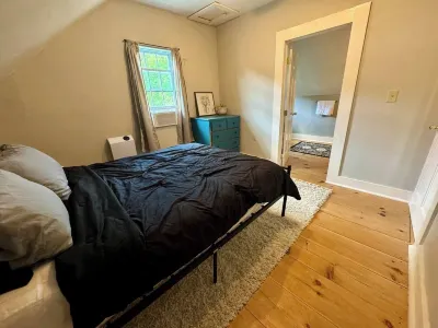 Cozy apartment, close to US-91, walkable to town, close to fishing and hiking