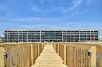 UPDATED Beach Front Condo - Holiday Isle 302 - Pool, Sauna, Hot Tub, Grill, W/D