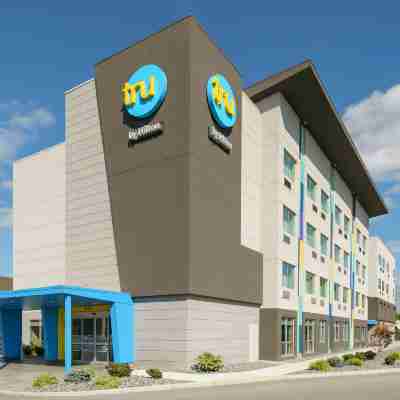 Tru by Hilton Sandusky Hotel Exterior