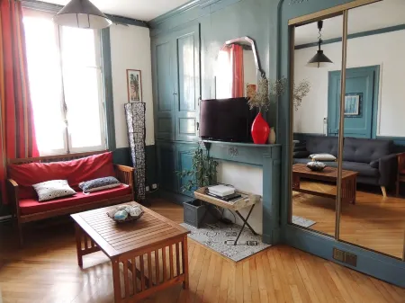 Charming coastal residence 328 yards away from the beach