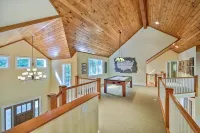 Family Vacation with Decorated Modern Comfort