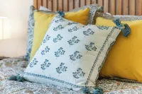 Centrally Located with 180° Mountain Range Views Hotels in Cimarron Hills