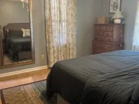 Marvelous 3-bedroom house with 2 king & 1 Queen 8/min GA National Fairgrounds Hotels in Peach County