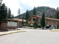 Great Leavenworth 2bd 2ba Condo near the New Alpine Coaster! Quiet location.