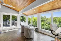 Private Dock & Pool - Candlewood Lake