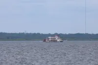 Luxury RV nested in a country setting,  Only 9 minutes from Sanford airport!