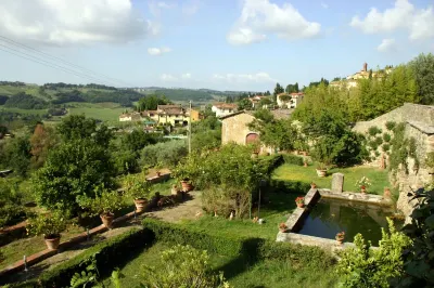 PANORAMA ON CHIANTI BEAUTIFUL HOUSE FOR FAMILIES with garden and POOL wi fi free