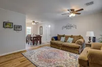 Central Monroe, Pet Friendly, Fiber Internet, Carport!