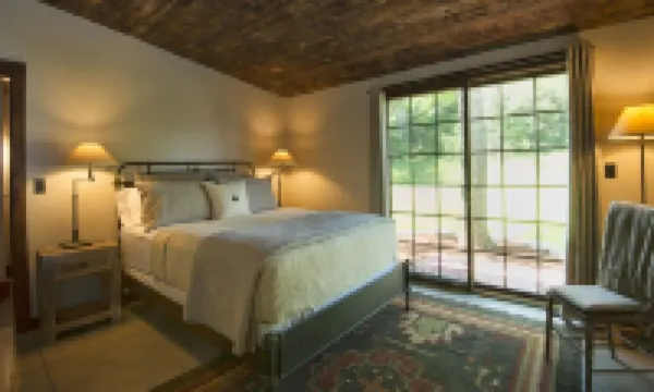 Historic Limestone Estate in the Tallgrass Prairie