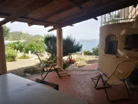 Semi-detached seafront terraced house with private garden IUN P5807 VILLINO 1. - 3-Star