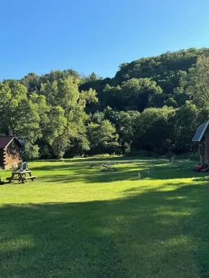 Serenity cabin at Crooked Creek