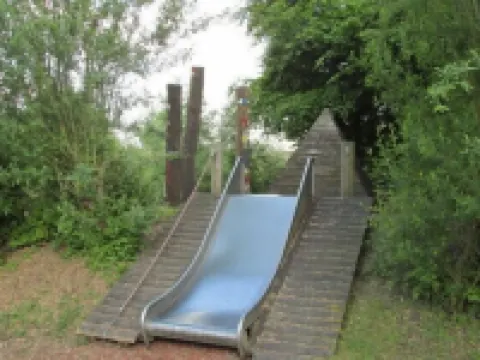 Modern vacation apartment in Bitburg-Stadt, with its own outdoor wellness area ビットブルクのホテル