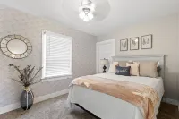 Genevieve's Cottage! Totally Renovated with all the Charm!