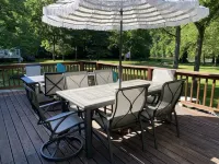 Shenandoah river front cabin, hot tub, fireplace, cabin, screened in porches.