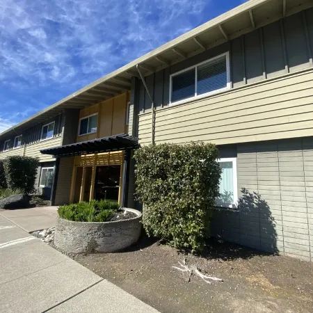 Cozy 1K & 1Q / 1b, 5 minutes walk to downtown
