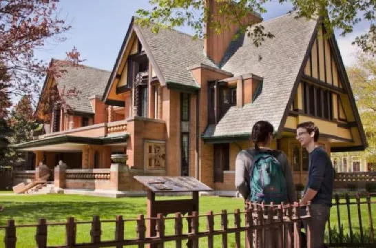 Space&style New rehab, first flr + bsmt of duplex, driveway prkng, walk to train Hotels near Oak Park Public Library - Main Library