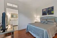 Historic Downtown Luxury 2/2 Condo