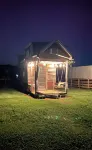 Tiny house on 50+ acre farm. Easy drive to Covington square and more!