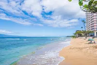 Direct Oceanfront Studio with 180 Degrees Ocean View in Maui Kaanapali Beach
