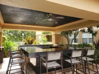 Modern Miami Yacht Club at Aventura  Beach Pool Golf Mall No Risk Cancellation