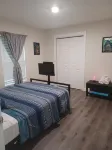 Minutes away to Sebring Raceway, Golf Course and many great fishing spots. Hotels near Desoto City Ballfield