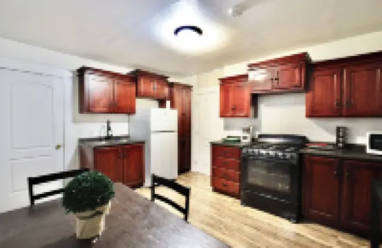 Cozy 2 bedroom apartment in terrific El Paso with WiFi, AC, entire unit