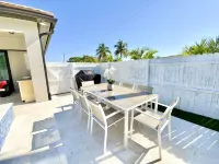 Newly builded house with a pool in Naples Park - 4 stjerner