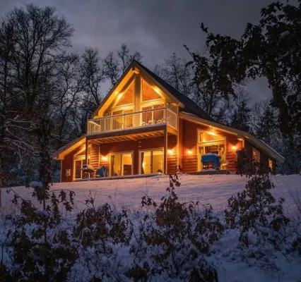 Northwoods Retreat- UTV/Snowmobilers paradise!  Enjoy Voyager Village amenities!