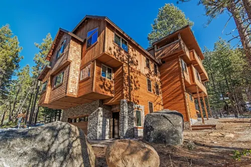 7 bedroom 7 bath Luxury Heavenly Estate