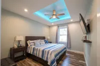 3 BR/3BA vacation home- minutes from the beach!
