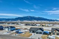 Red Lodge Mtn. View Cozy Home with hot-tub; 9 miles to RLM! New!