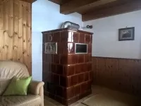 Former farmhouse in a quiet outskirts. Pets are welcome. Hotel a Aichhalden