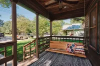 Buffalo Haus - Downtown charm 2-bedroom bungalow