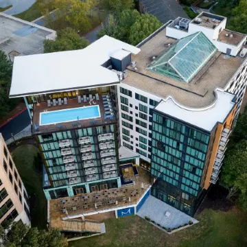Merriweather Lakehouse, Autograph Collection