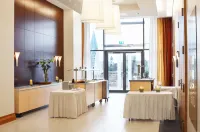 โรงแรมเบสท์เวสเทิร์นพลัส อาโรซา - พร้อมอาหารเช้า