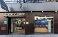 巴塞羅那聖家堂萊昂納多精品飯店 聖馬蒂住宿飯店