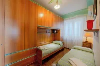 Raphael House, terrace with solarium and sea view Hotel in zona Chiesa San Pancrazio Martire