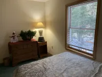 Hottub, Sauna, Deck, Backyard, Hi-Speed Internet